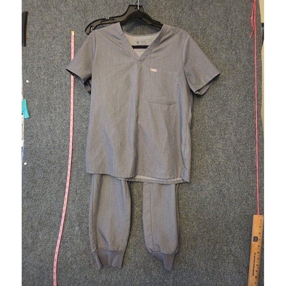 FIGS Scrub Top Pants Set Womens L Gray Jogger Technical Collection Nurse FW1000